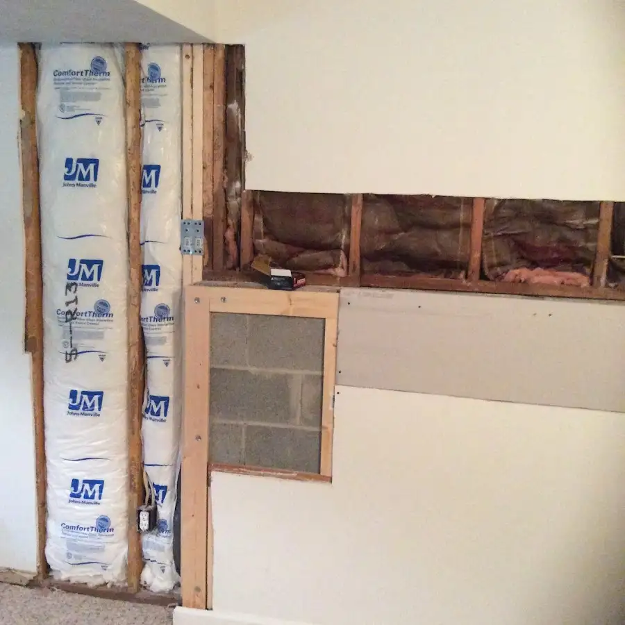 Wall insulation replacement during Structural Drying in San Fernando